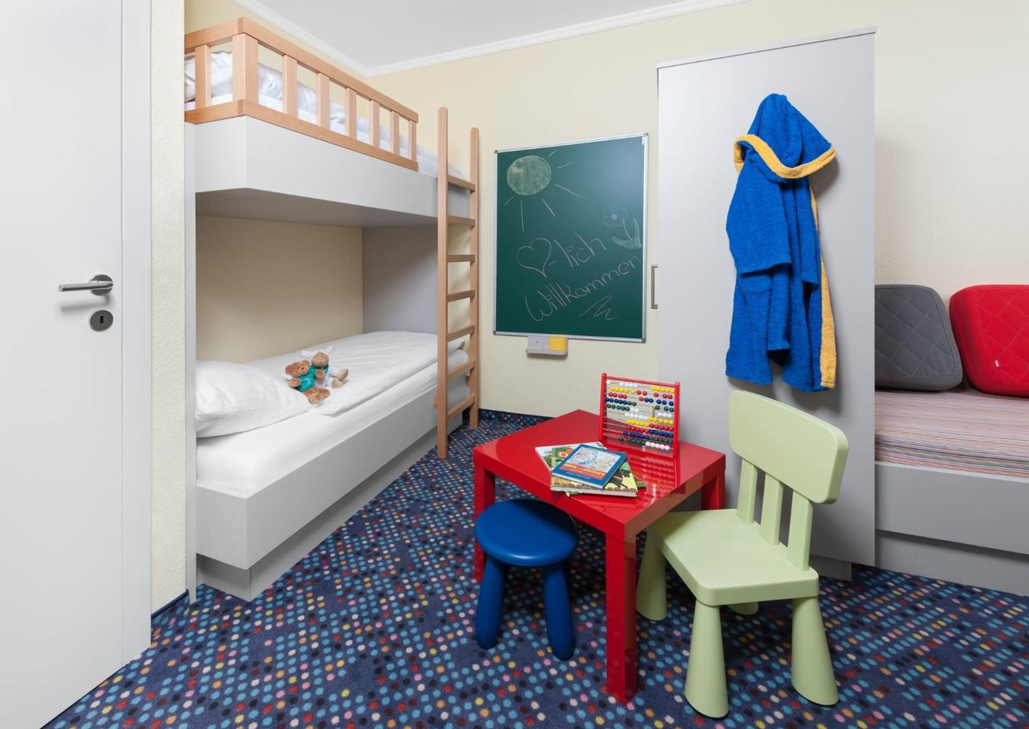 Maseven Si Centrum Ehem Si-suites